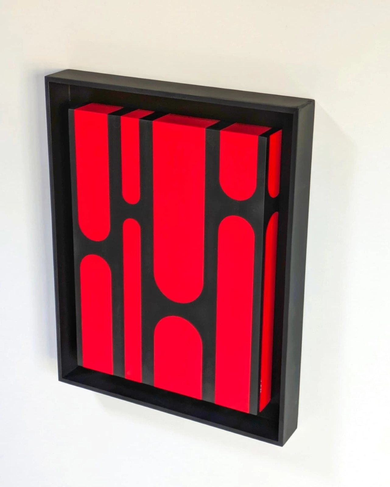 Chanson Rouge, 2025 · Schilderijen · Eric Lugtigheid (3/3)