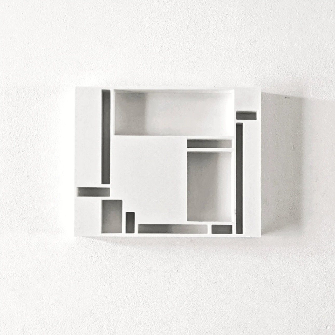 Form, White, Space, 2025 · Impressions 3D · Eric Lugtigheid (1/2)