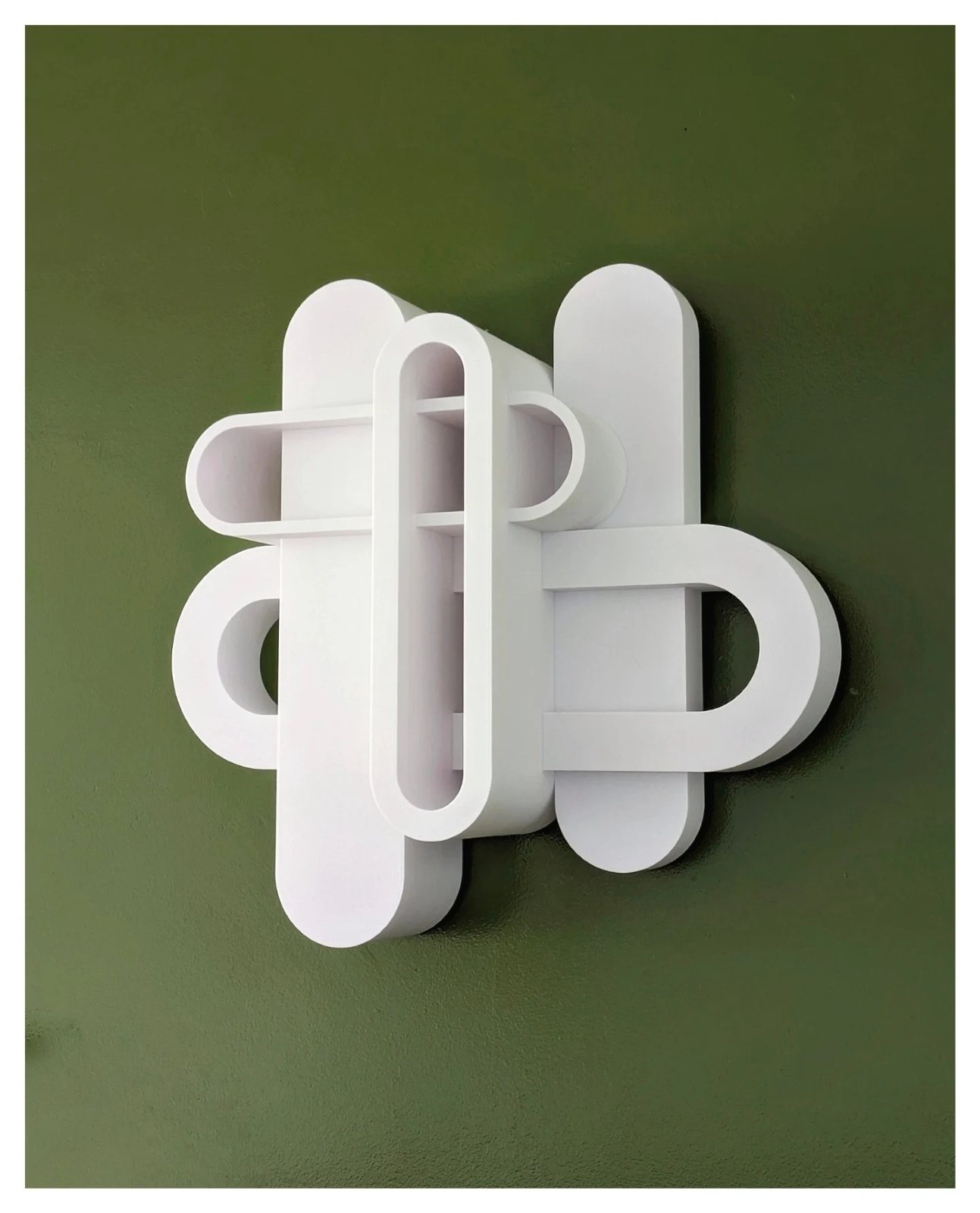 White on the Green Wall, 2026 · Impressions 3D · Eric Lugtigheid (1/3)